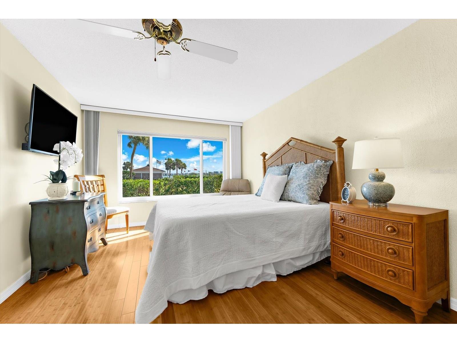 8897 Midnight Pass Road #105 Sarasota FL 34242 A4681513 image14