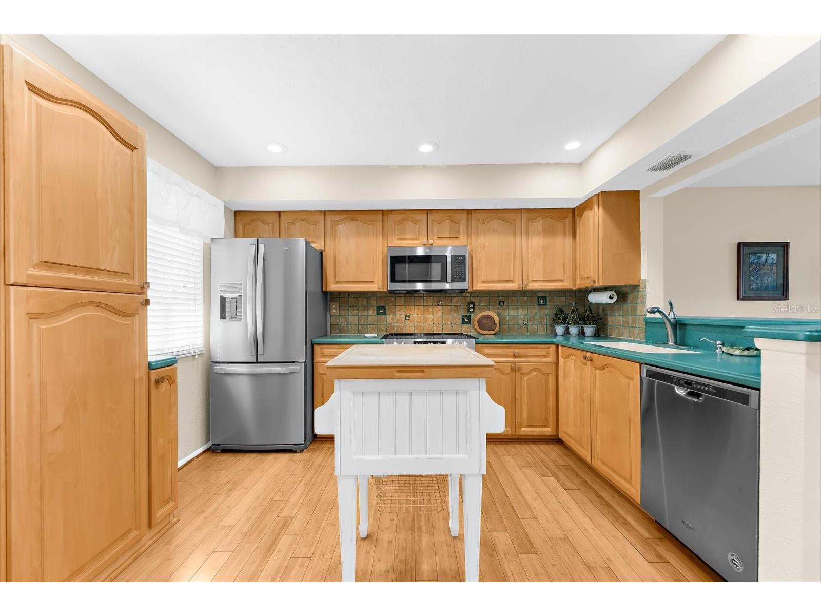 8897 Midnight Pass Road #105 Sarasota FL 34242 A4681513 image3