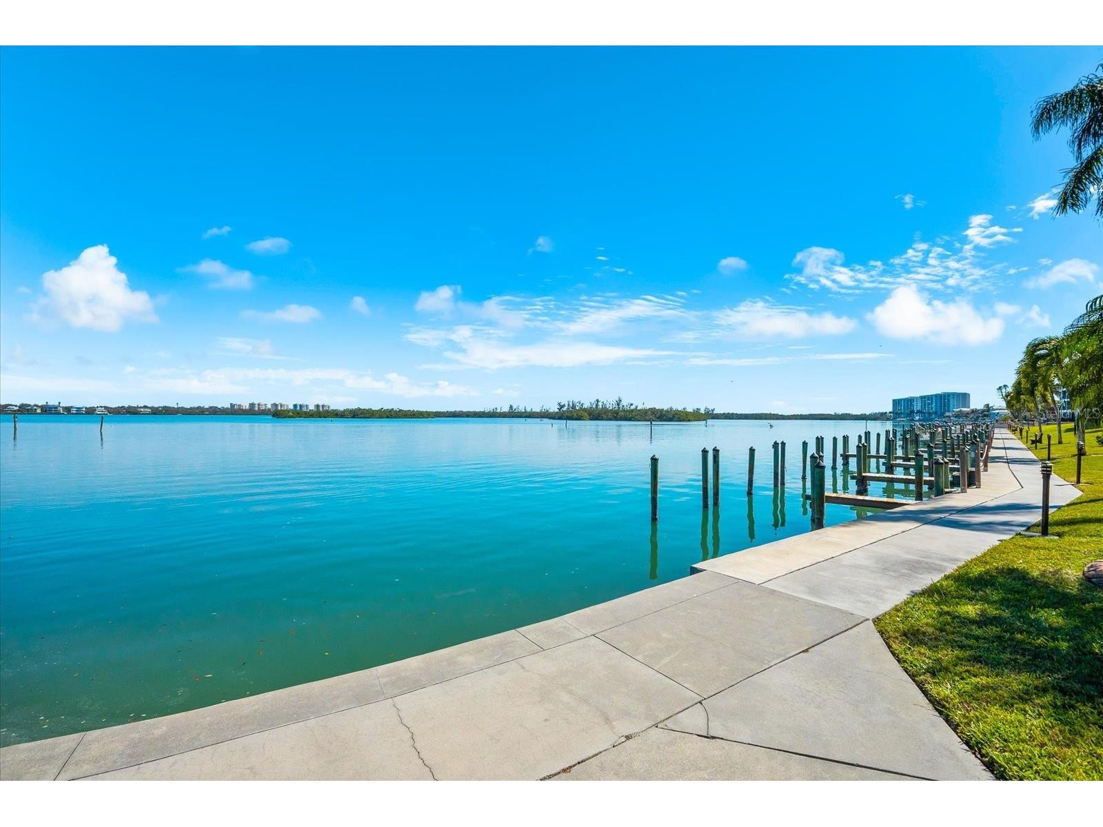 8897 Midnight Pass Road #105 Sarasota FL 34242 A4681513 image33