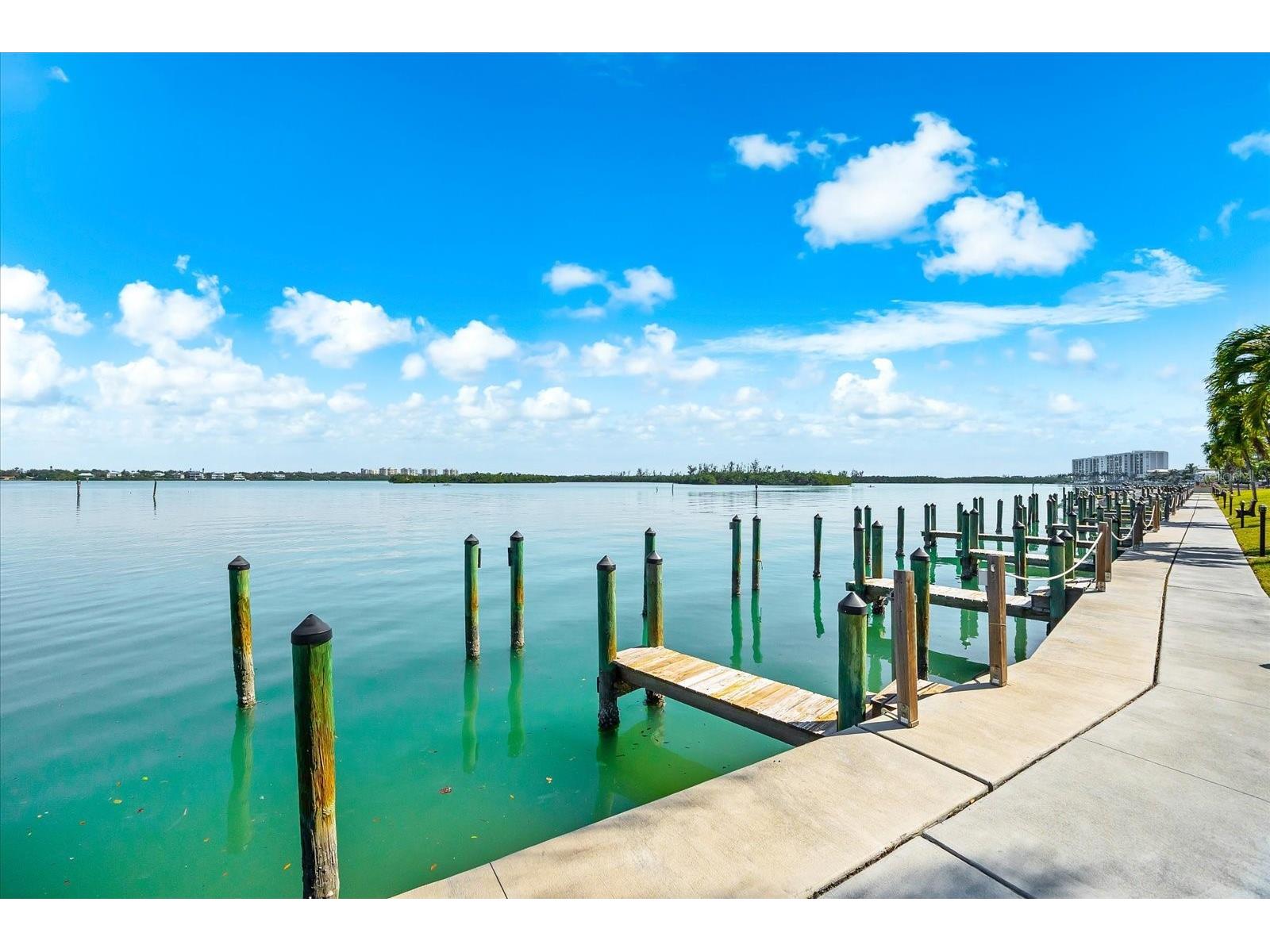 8897 Midnight Pass Road #105 Sarasota FL 34242 A4681513 image34