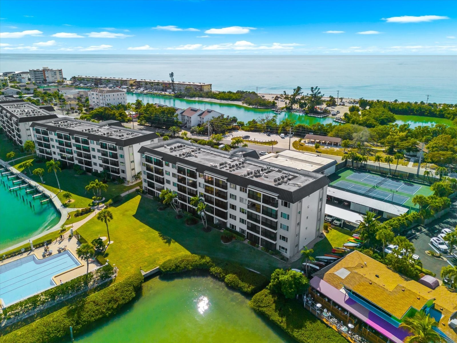 8897 Midnight Pass Road #105 Sarasota FL 34242 A4681513 image47