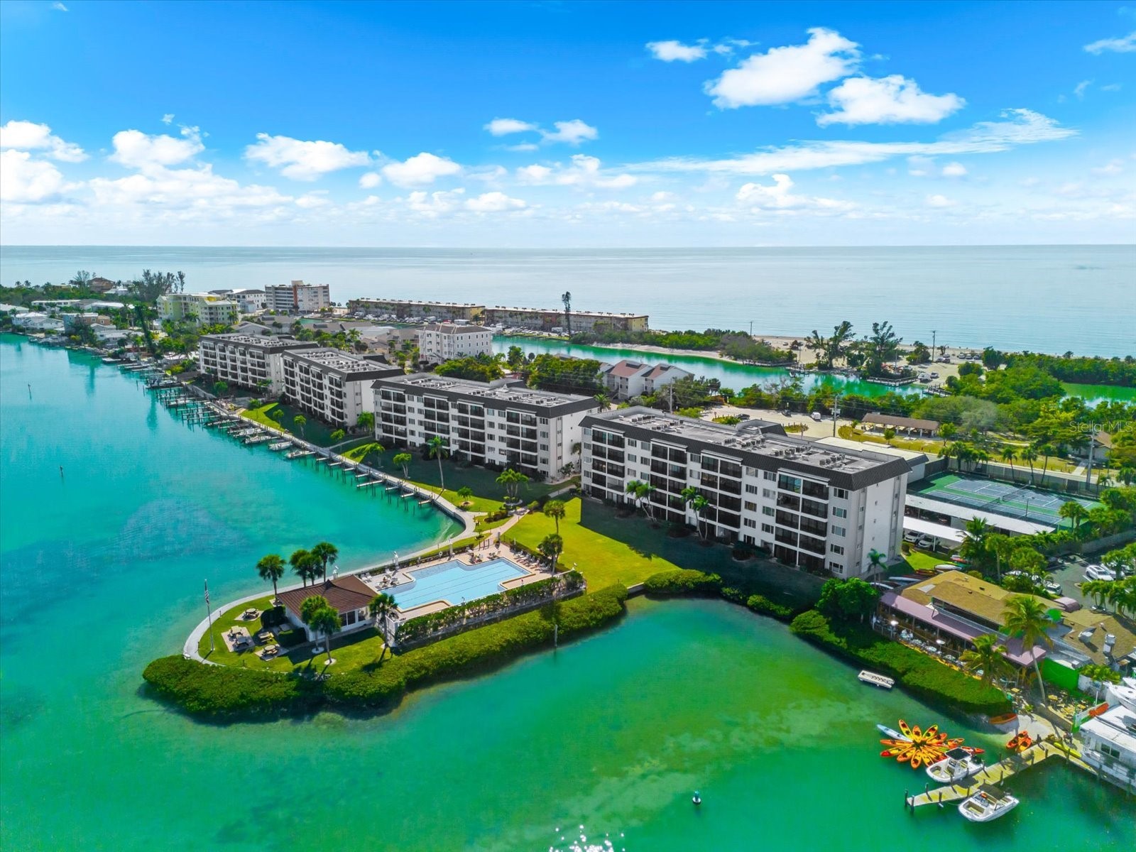 8897 Midnight Pass Road #105 Sarasota FL 34242 A4681513 image49