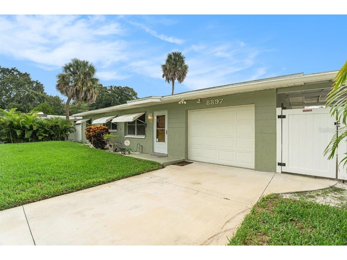 8897 Osprey Lane Seminole FL 33777 TB8425585 image2