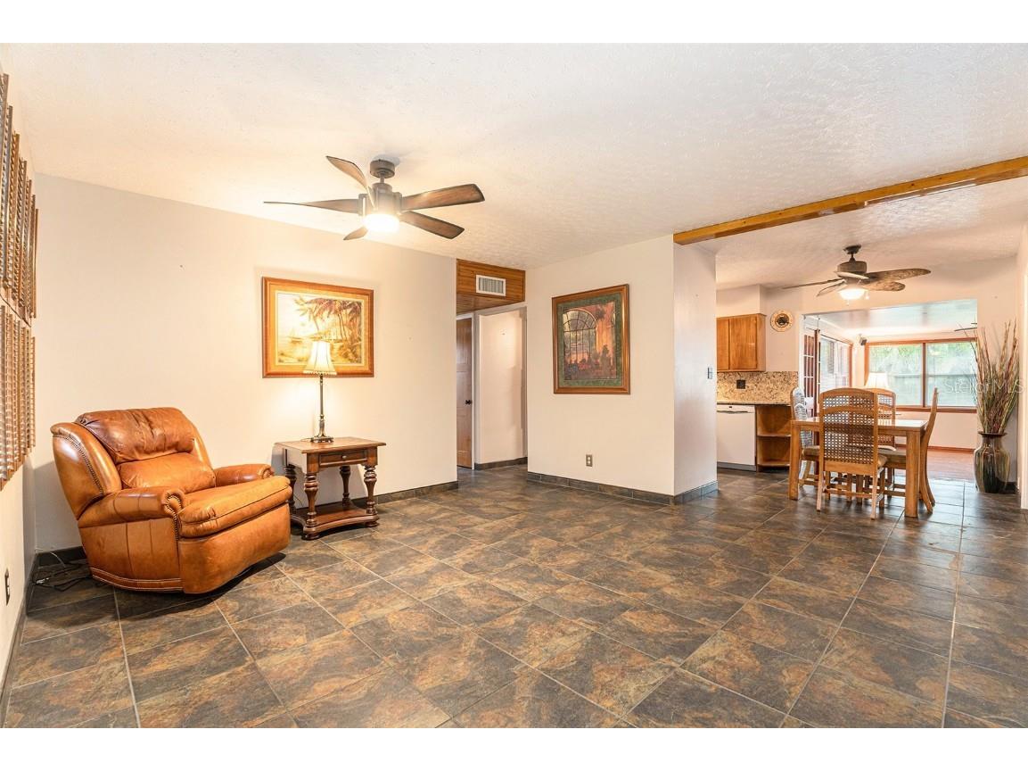 8897 Osprey Lane Seminole FL 33777 TB8425585 image3