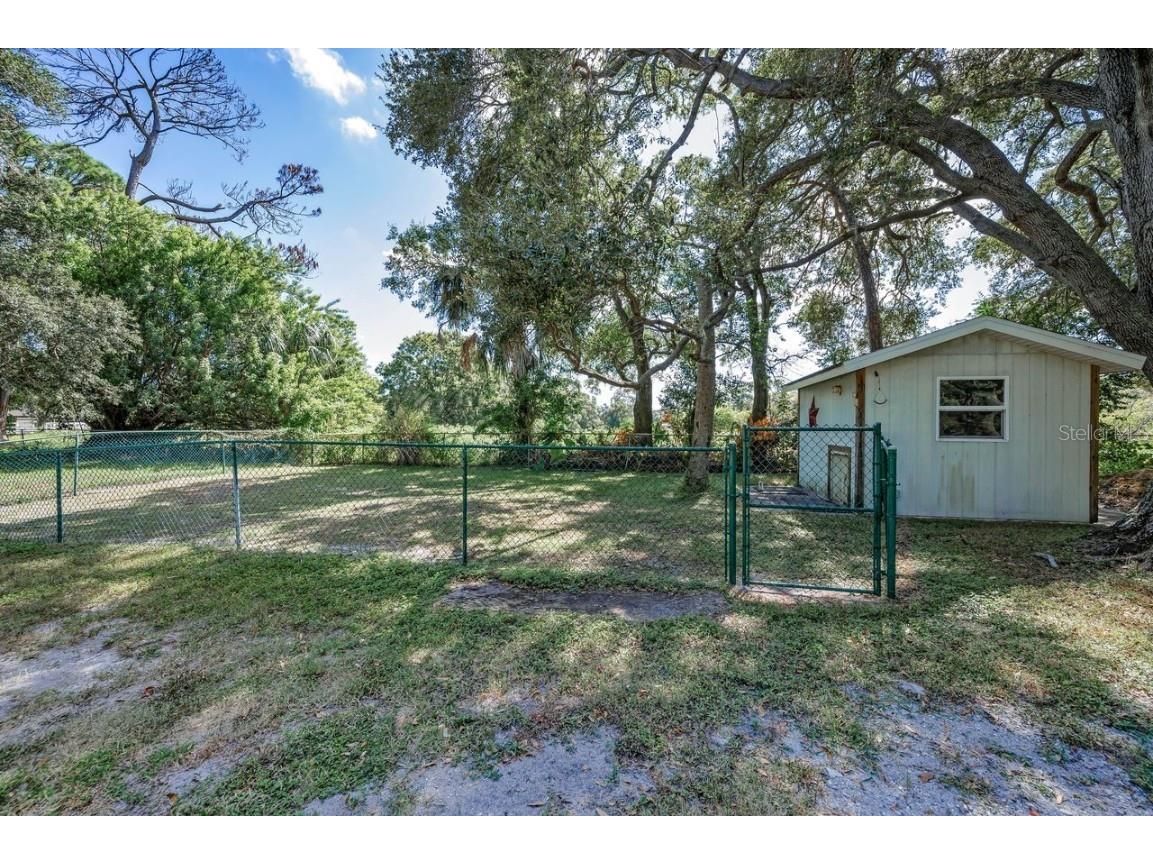 8898 61st Street N Pinellas Park FL 33782 TB8420172 image59