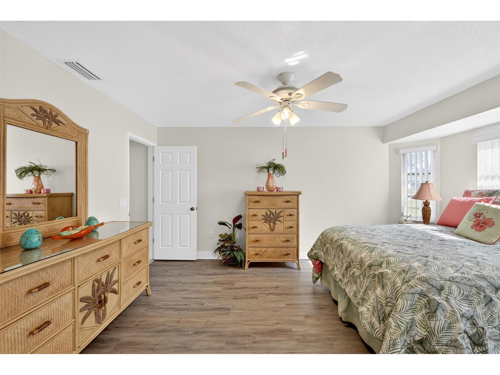 89 Castile Court Punta Gorda FL 33983 A4676547 image17
