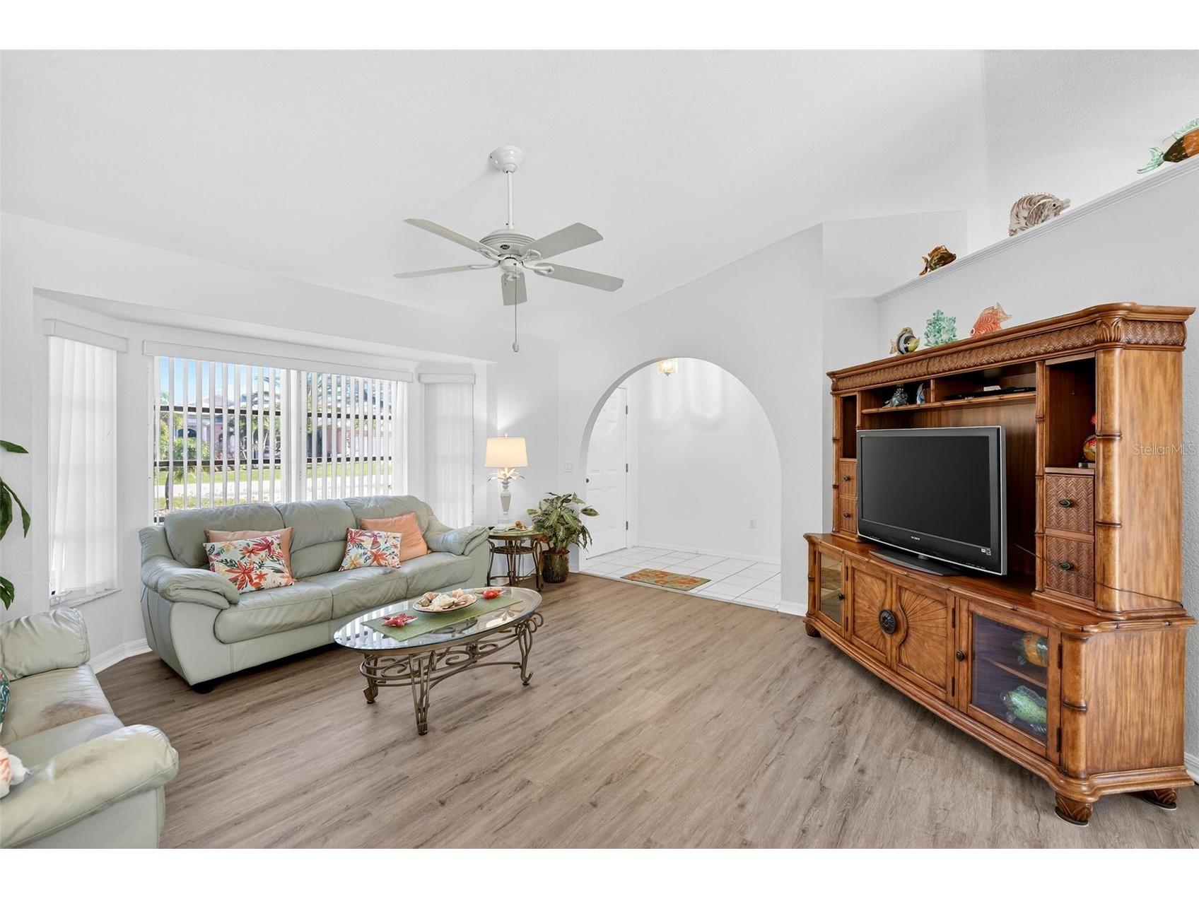 89 Castile Court Punta Gorda FL 33983 A4676547 image8