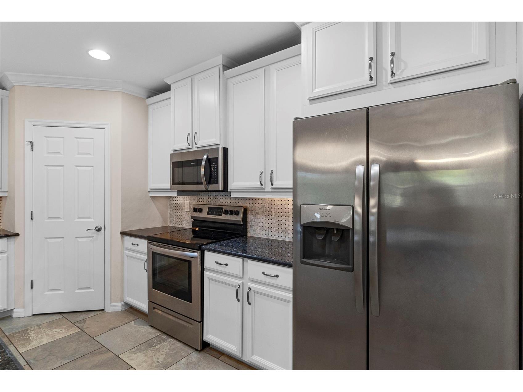 89 Navigation Circle Osprey FL 34229 A4694435 image14