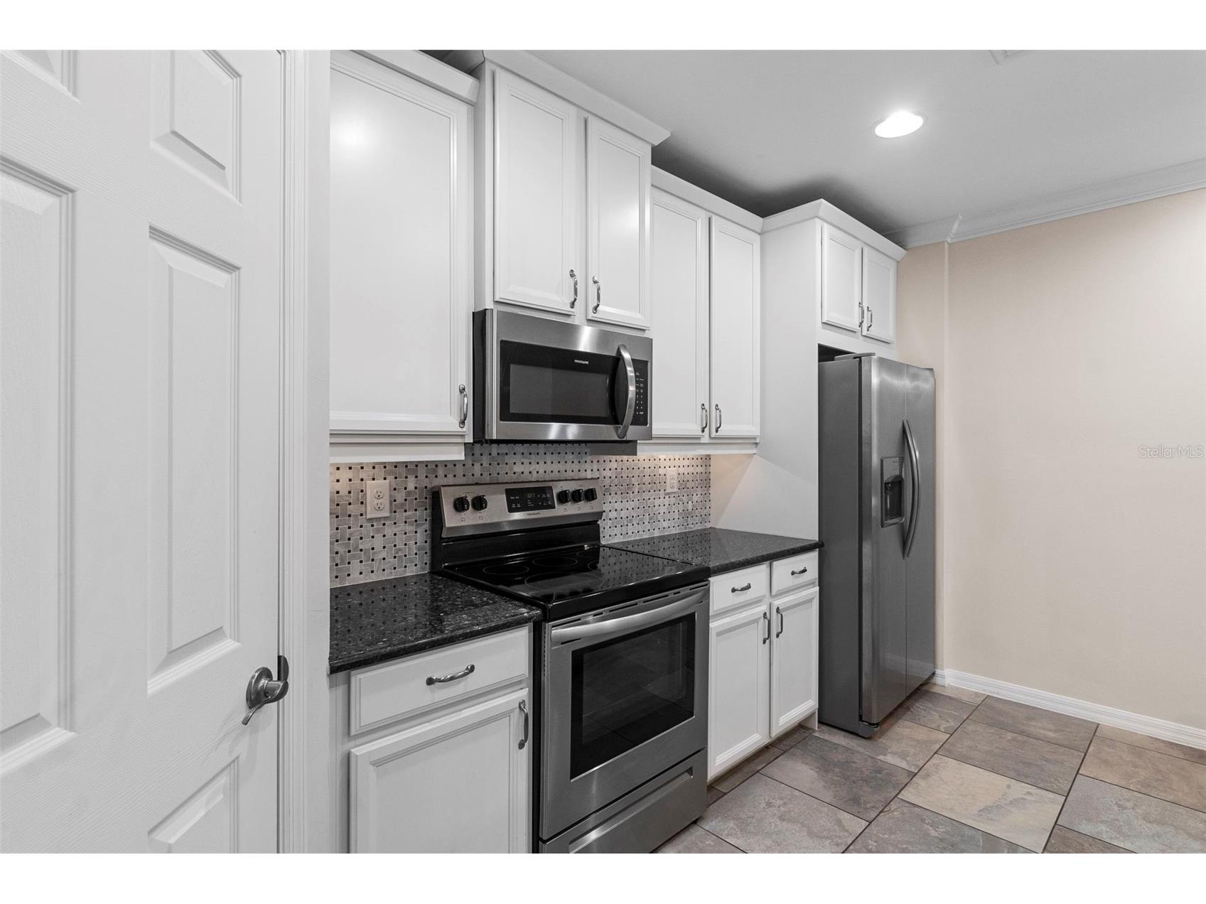 89 Navigation Circle Osprey FL 34229 A4694435 image16