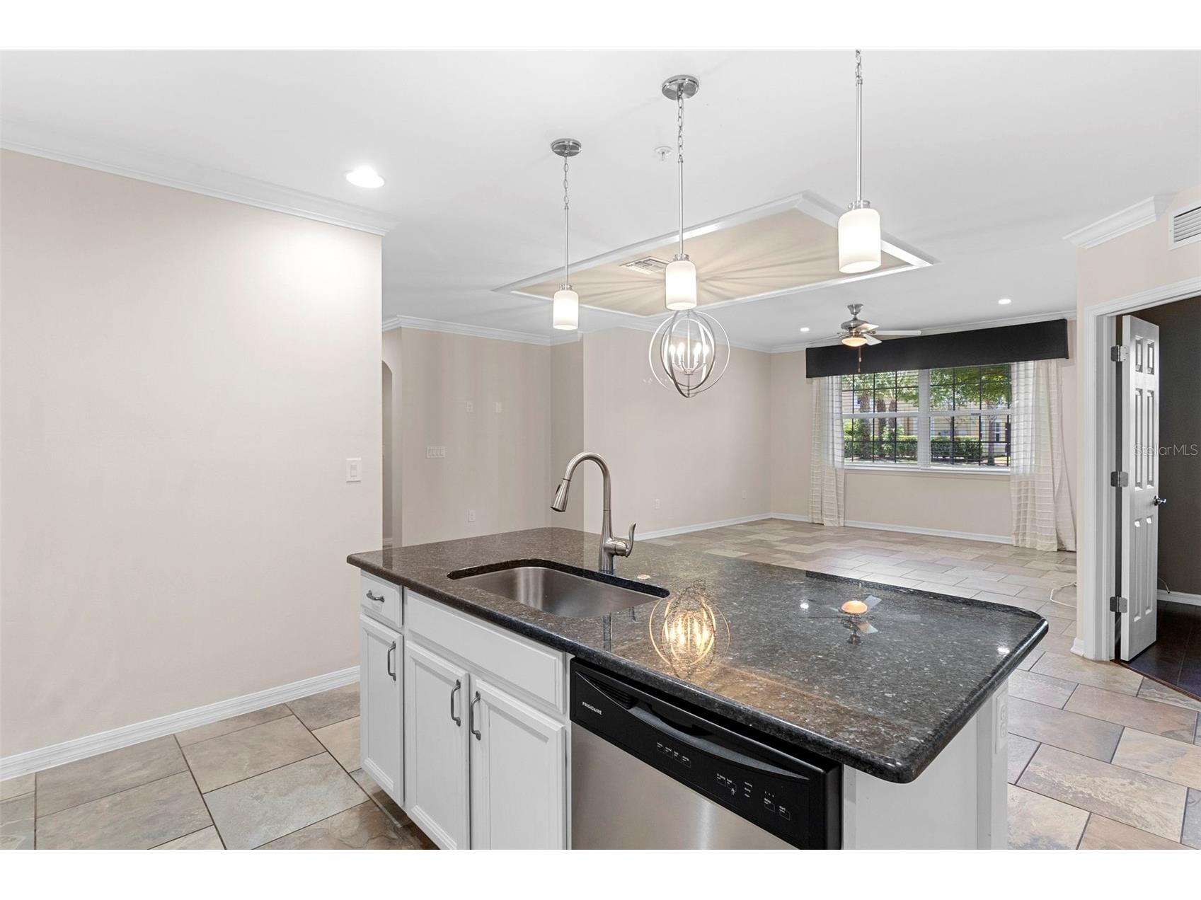 89 Navigation Circle Osprey FL 34229 A4694435 image18