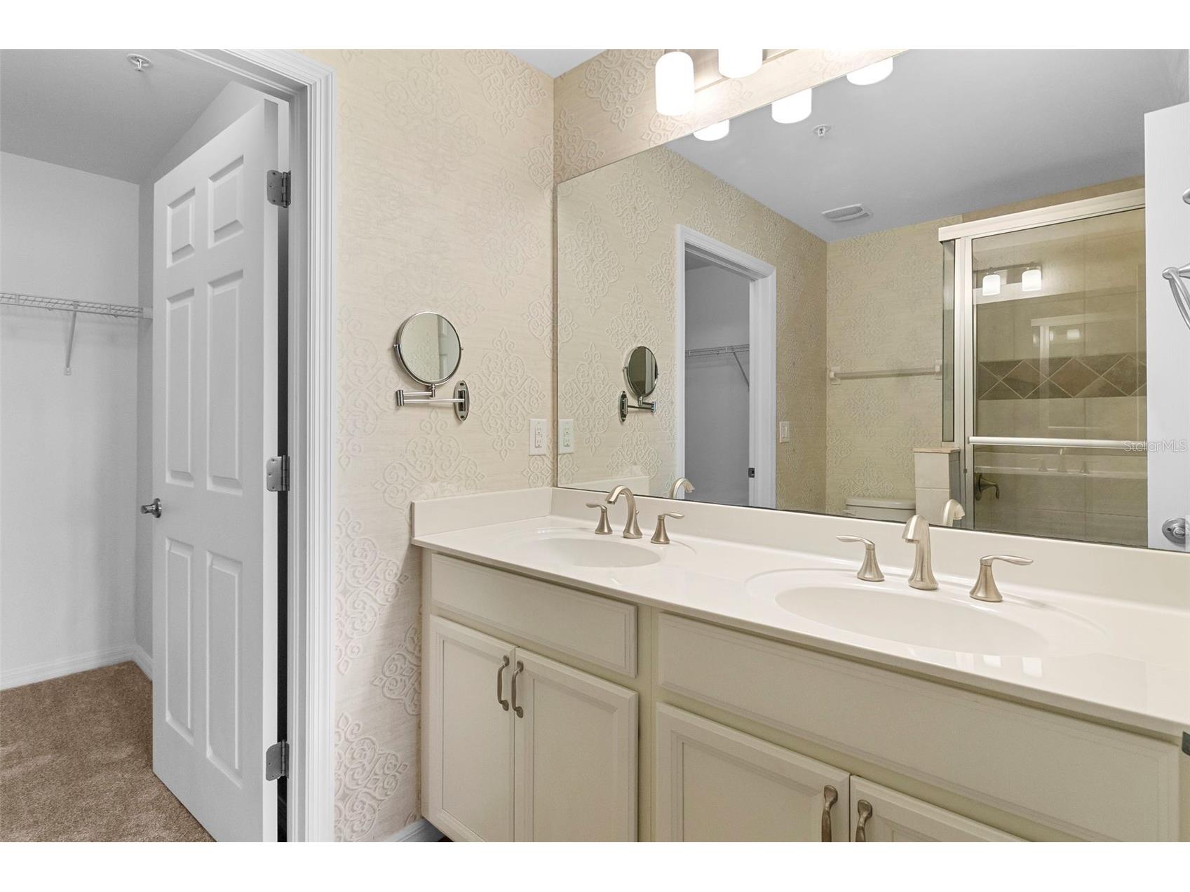 89 Navigation Circle Osprey FL 34229 A4694435 image28