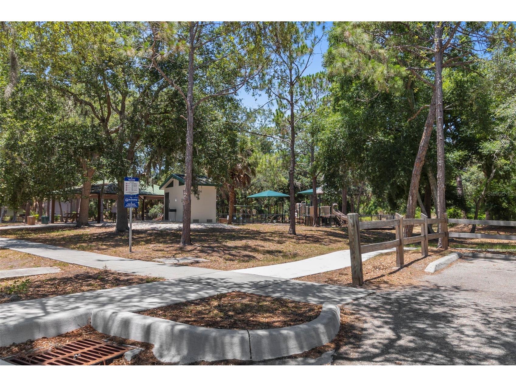 89 Navigation Circle Osprey FL 34229 A4694435 image59