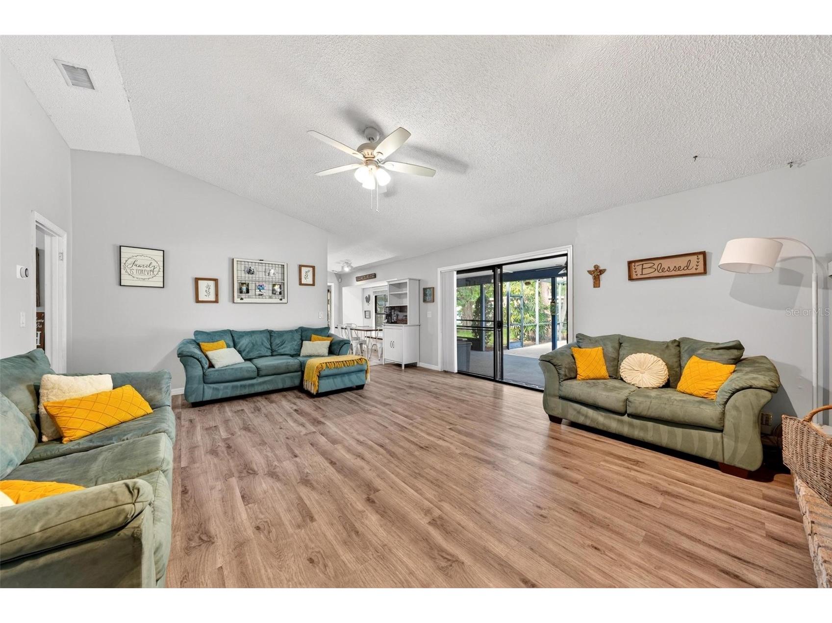 890 Mendoza Drive Orlando FL 32825 O6410672 image15