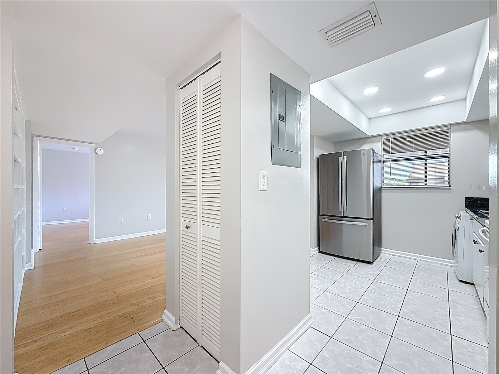 890 N Village Drive N #204 Saint Petersburg FL 33716 TB8498048 image10