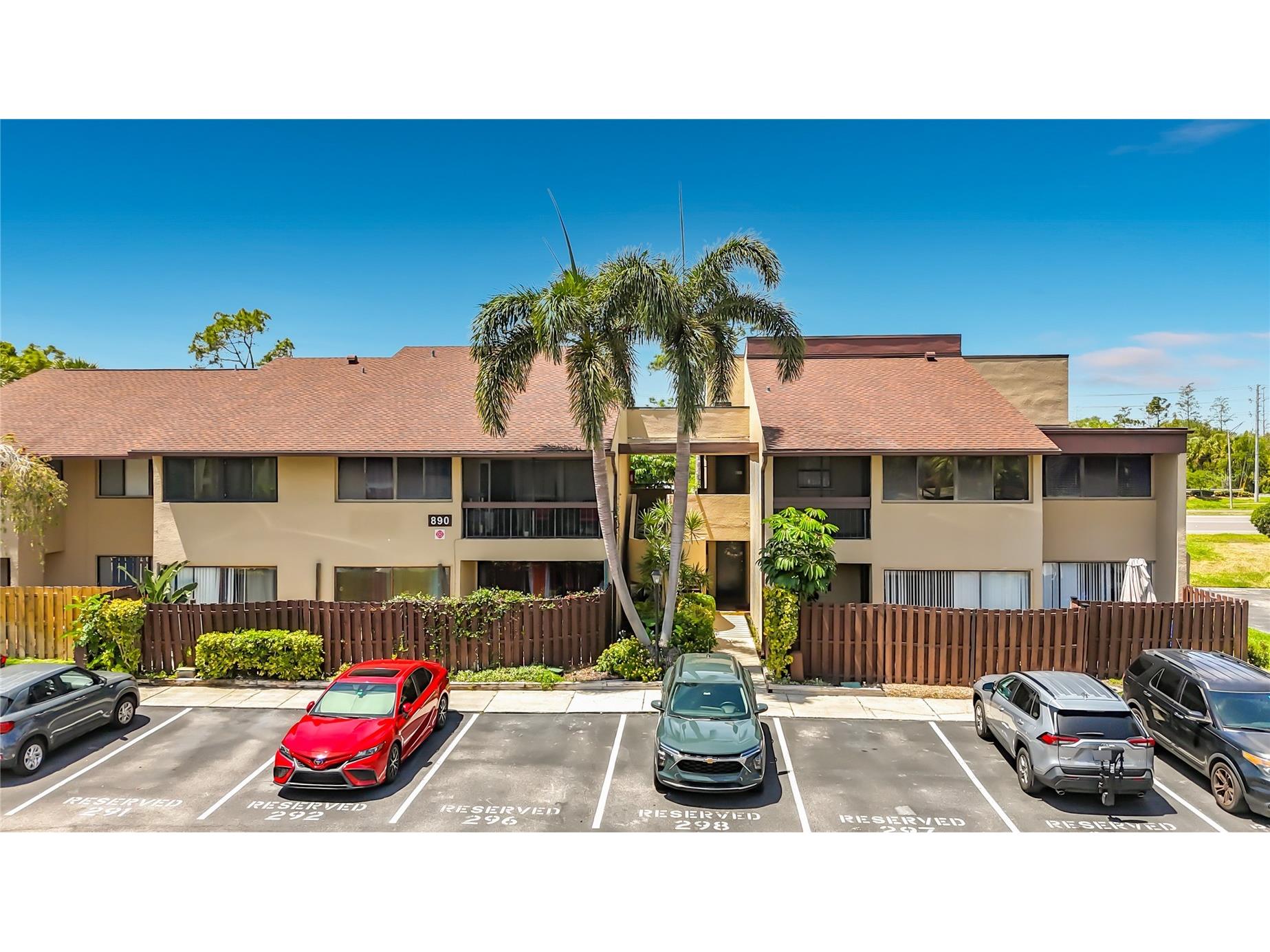 890 N Village Drive N #204 Saint Petersburg FL 33716 TB8498048 image2