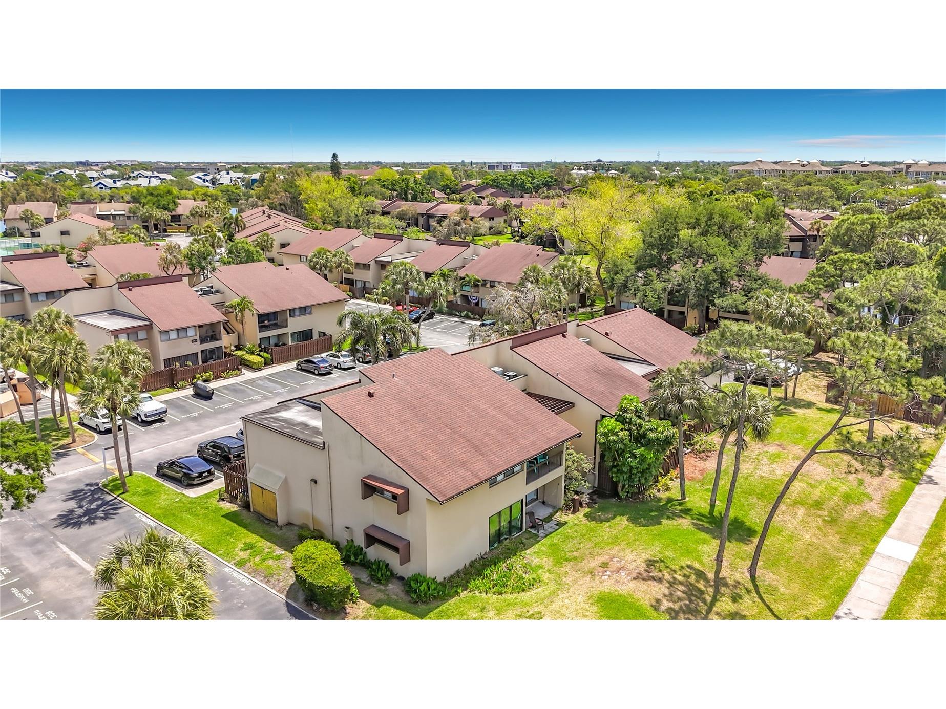 890 N Village Drive N #204 Saint Petersburg FL 33716 TB8498048 image39