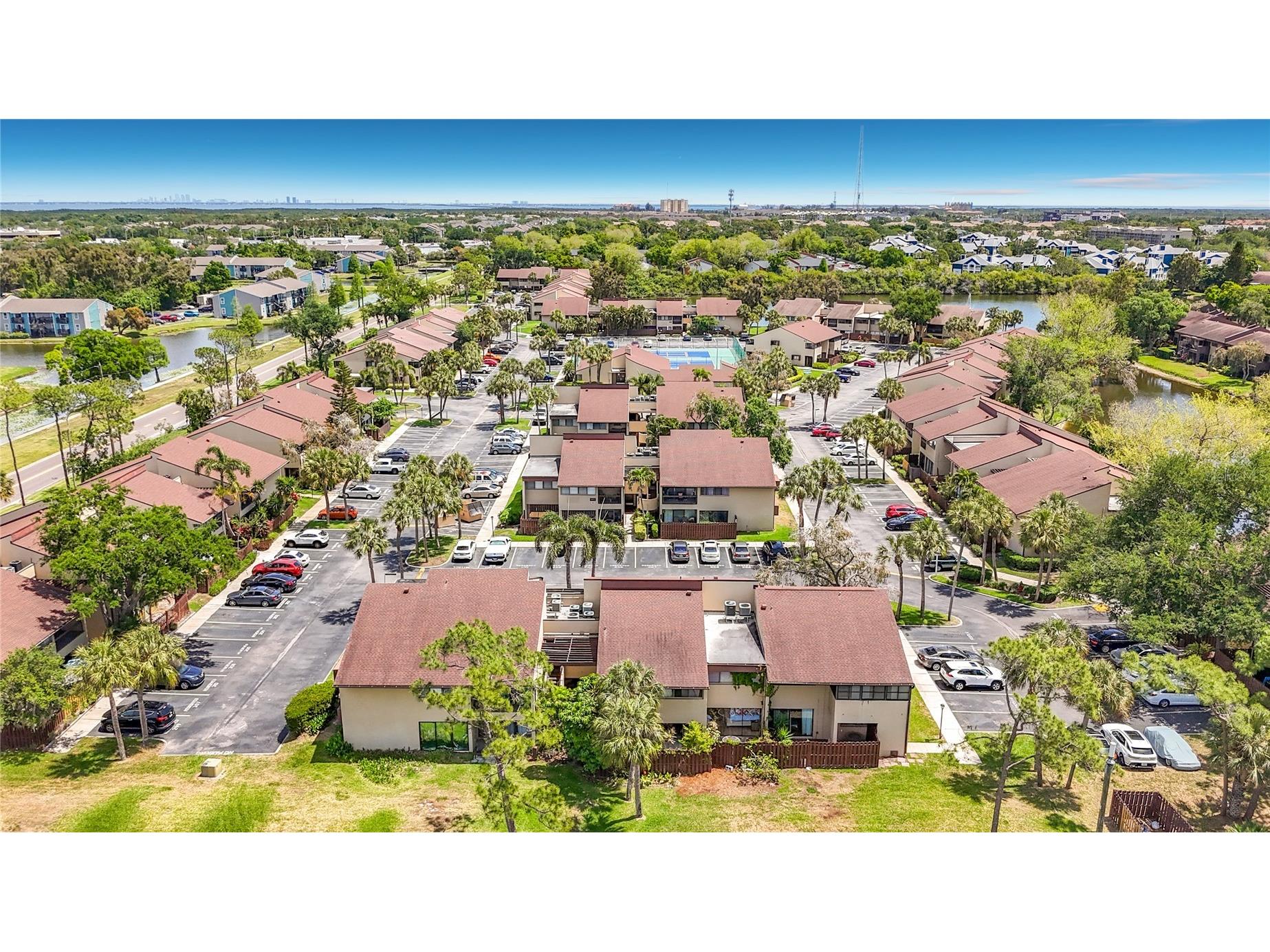 890 N Village Drive N #204 Saint Petersburg FL 33716 TB8498048 image44