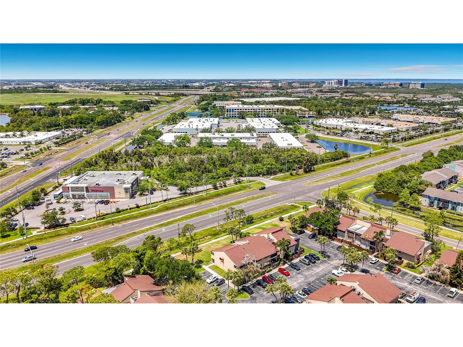 890 N Village Drive N #204 Saint Petersburg FL 33716 TB8498048 image46