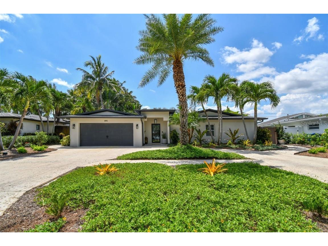 890 Rafael Boulevard NE Saint Petersburg FL 33704 U8209606 image1