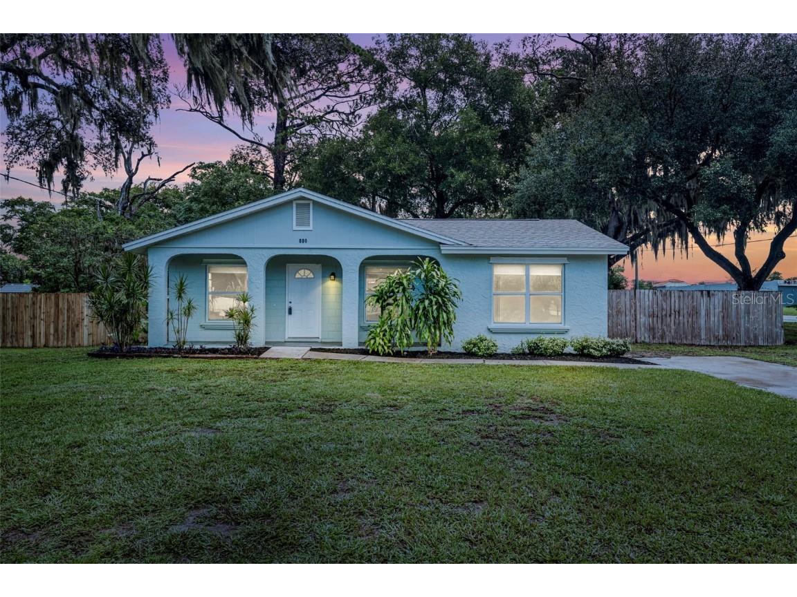 890 S Park Avenue Orange City FL 32763 V4944678 image1