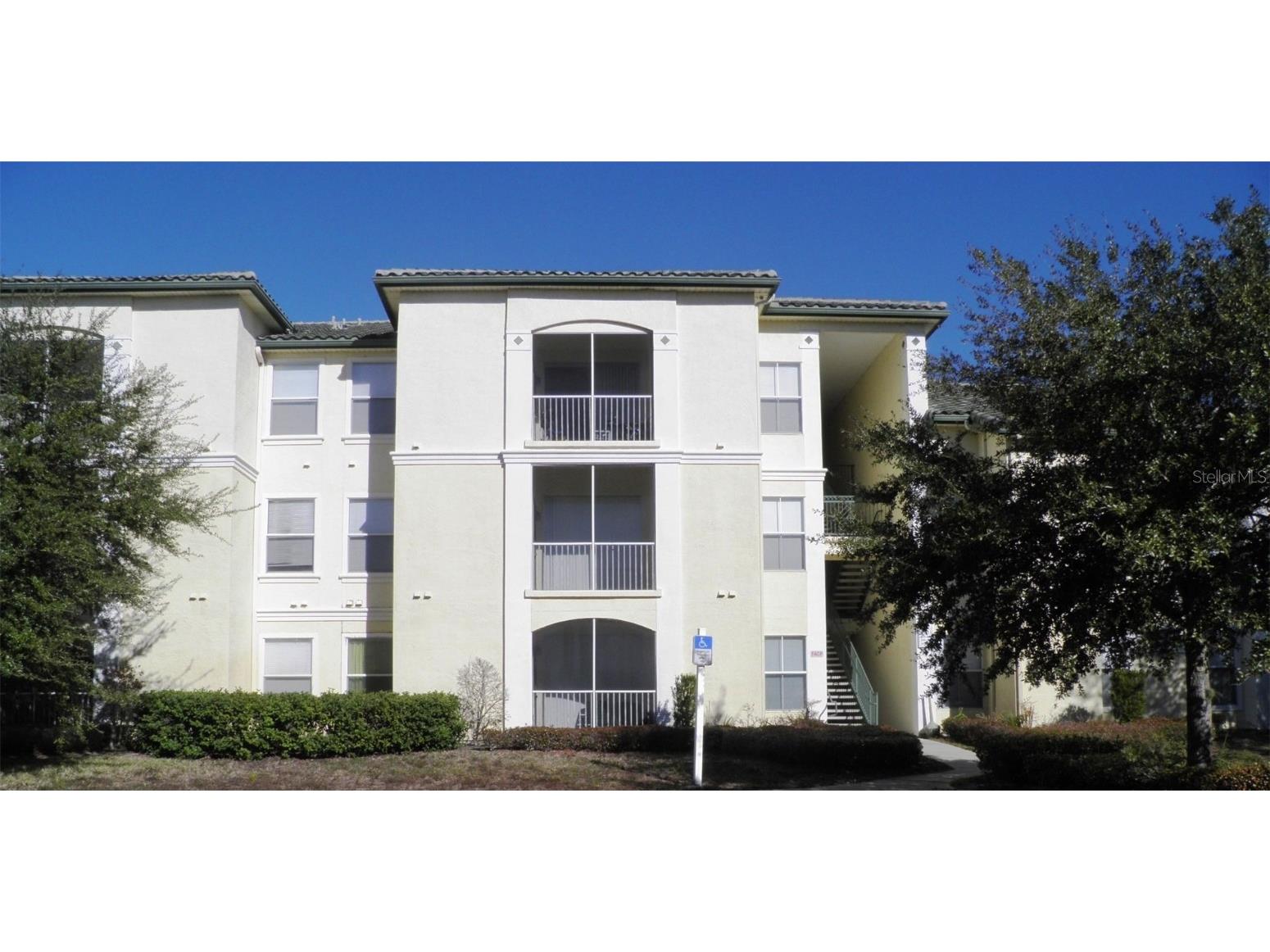 8900 Legacy Court #102 Kissimmee FL 34747 S5089878 image1