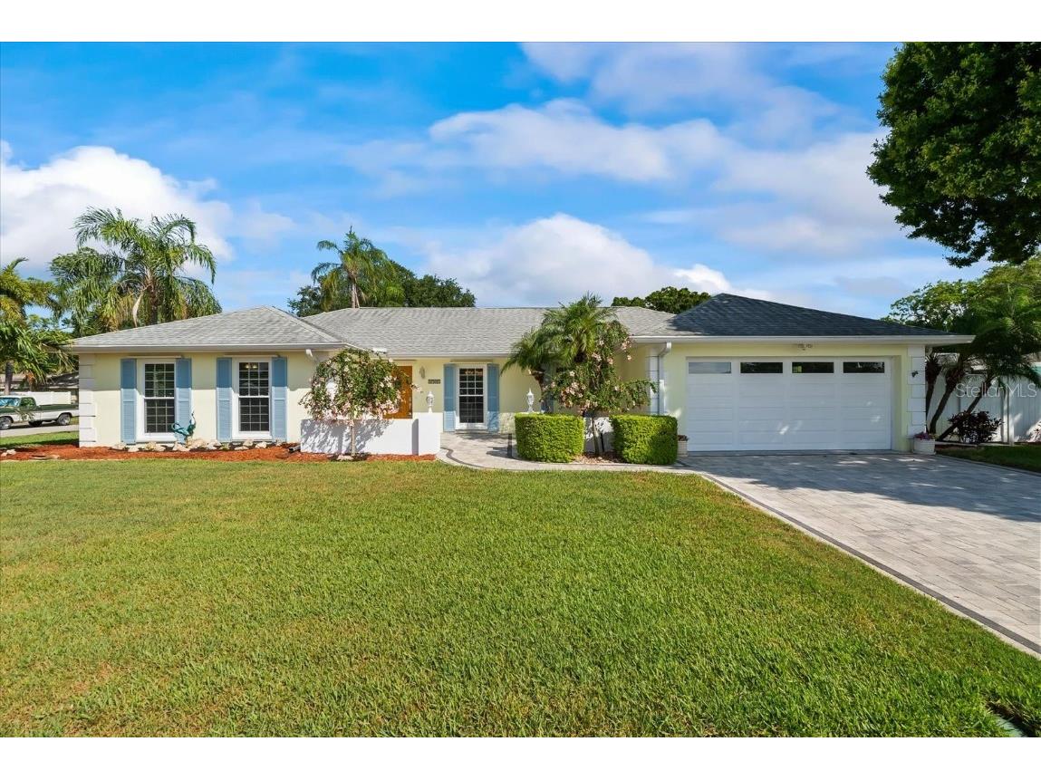 8900 Merrimoor Boulevard Seminole FL 33777 U8246060 image1