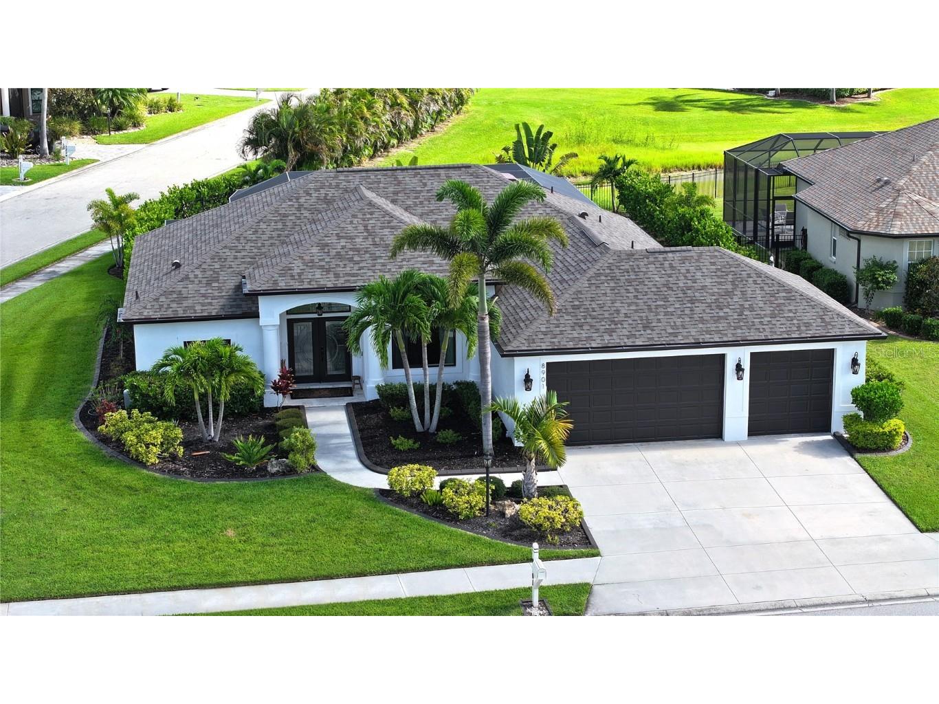 8901 Bernberry Street Sarasota FL 34240 A4578677 image1