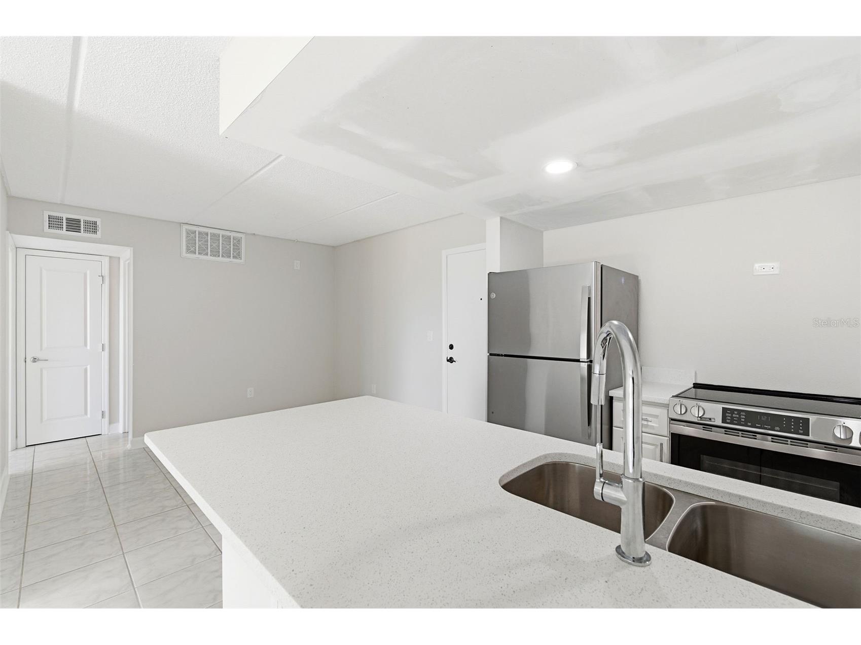 8901 Blind Pass Road #124 Saint Pete Beach FL 33706 TB8490770 image10