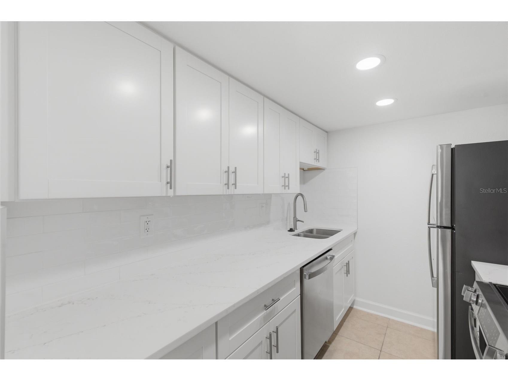 8901 Blind Pass Road #127 Saint Pete Beach FL 33706 - INTRACOASTAL TB8490923 image10