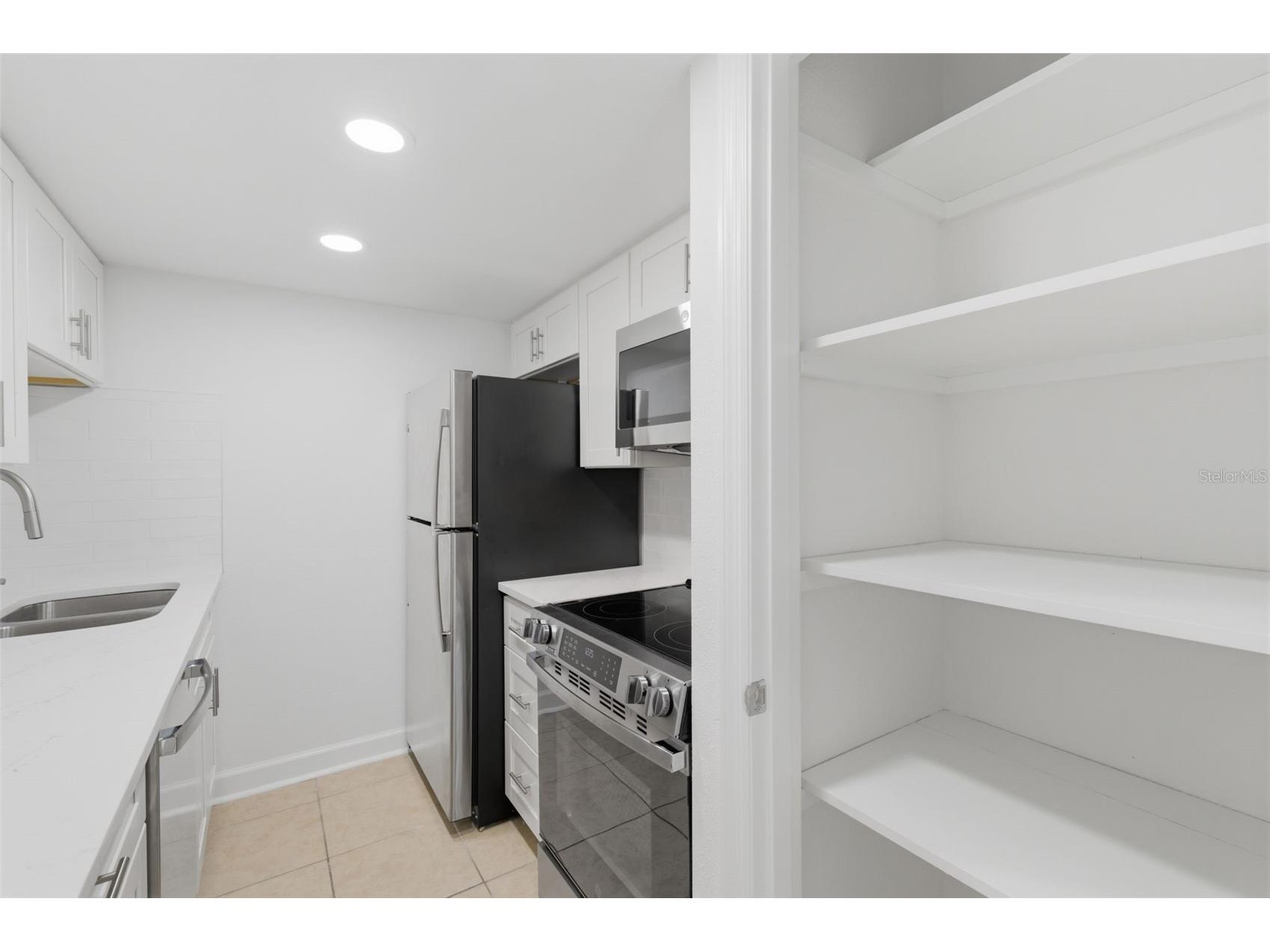 8901 Blind Pass Road #127 Saint Pete Beach FL 33706 - INTRACOASTAL TB8490923 image8