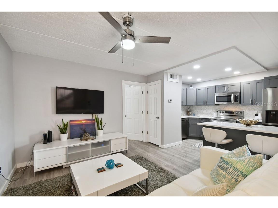 8901 Blind Pass Road #228 Saint Pete Beach FL 33706 - BOCA CIEGA BAY TB8445986 image3