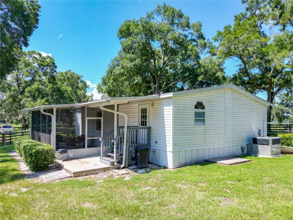 8901 NW 137th Avenue Morriston FL 32668 OM706556 image48