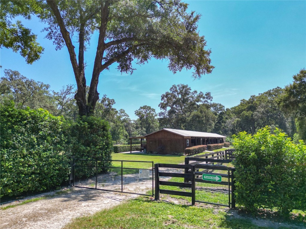 8901 NW 137th Avenue Morriston FL 32668 OM706556 image76