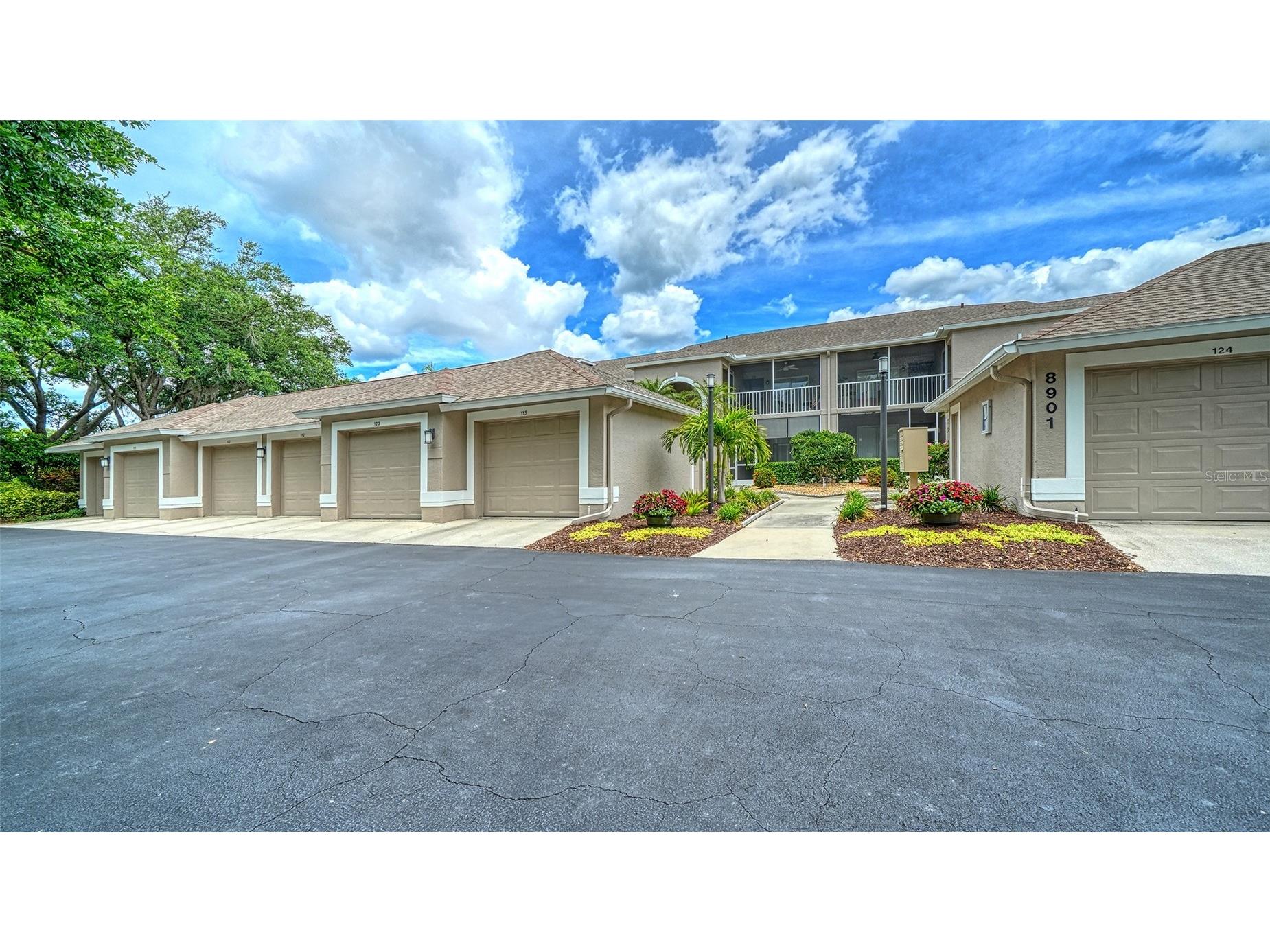 8901 Veranda Way #111 Sarasota FL 34238 A4691605 image2
