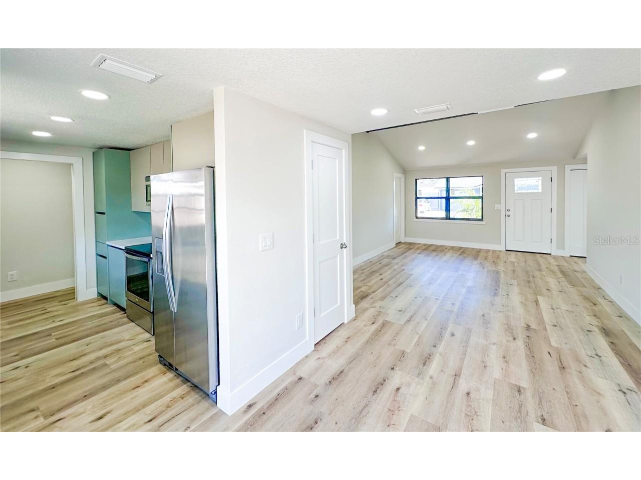 8902 Wing Tip Court Tampa FL 33634 TB8431701 image14