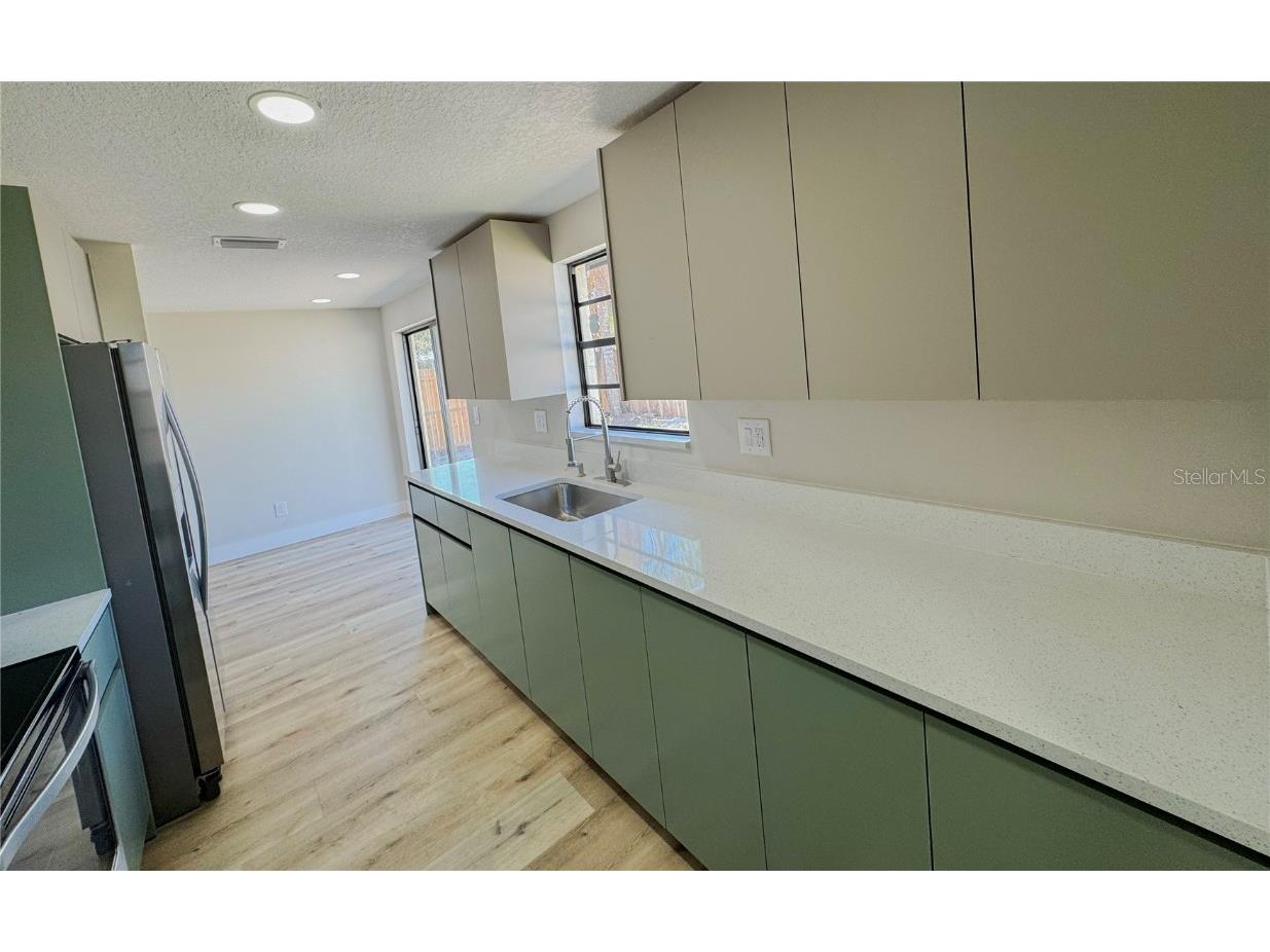 8902 Wing Tip Court Tampa FL 33634 TB8431701 image20