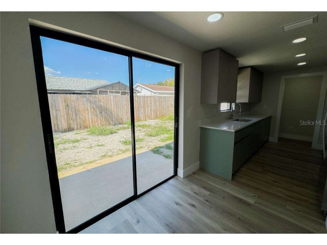 8902 Wing Tip Court Tampa FL 33634 TB8431701 image21