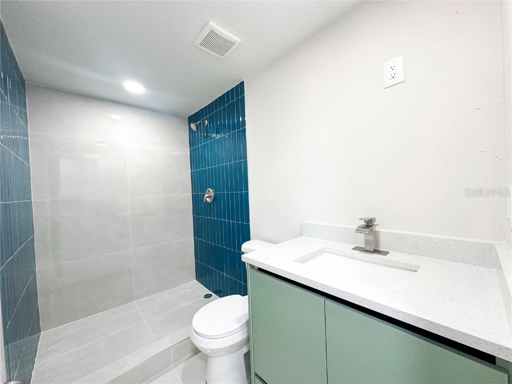 8902 Wing Tip Court Tampa FL 33634 TB8431701 image23