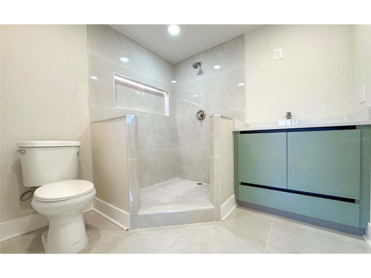 8902 Wing Tip Court Tampa FL 33634 TB8431701 image24