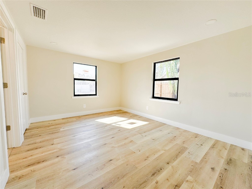 8902 Wing Tip Court Tampa FL 33634 TB8431701 image8