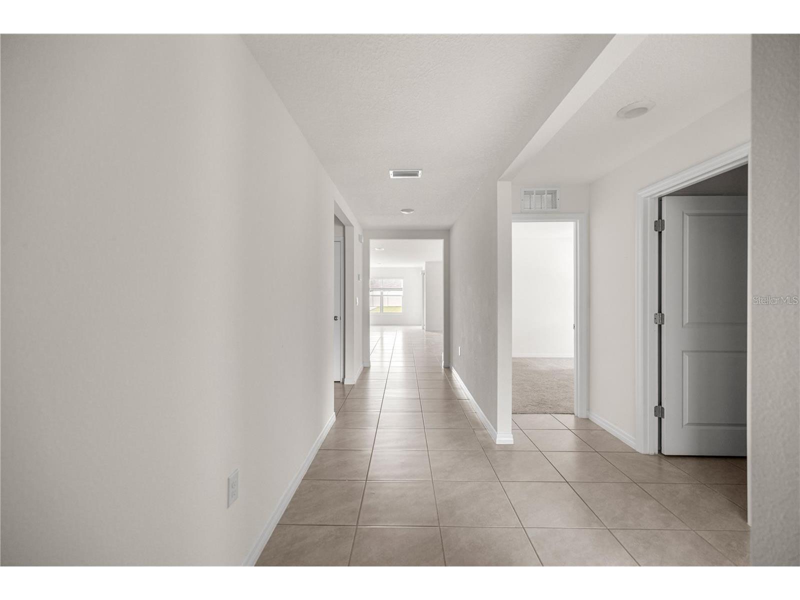 8904 SW 50th Terrace Ocala FL 34476 OM726574 image4