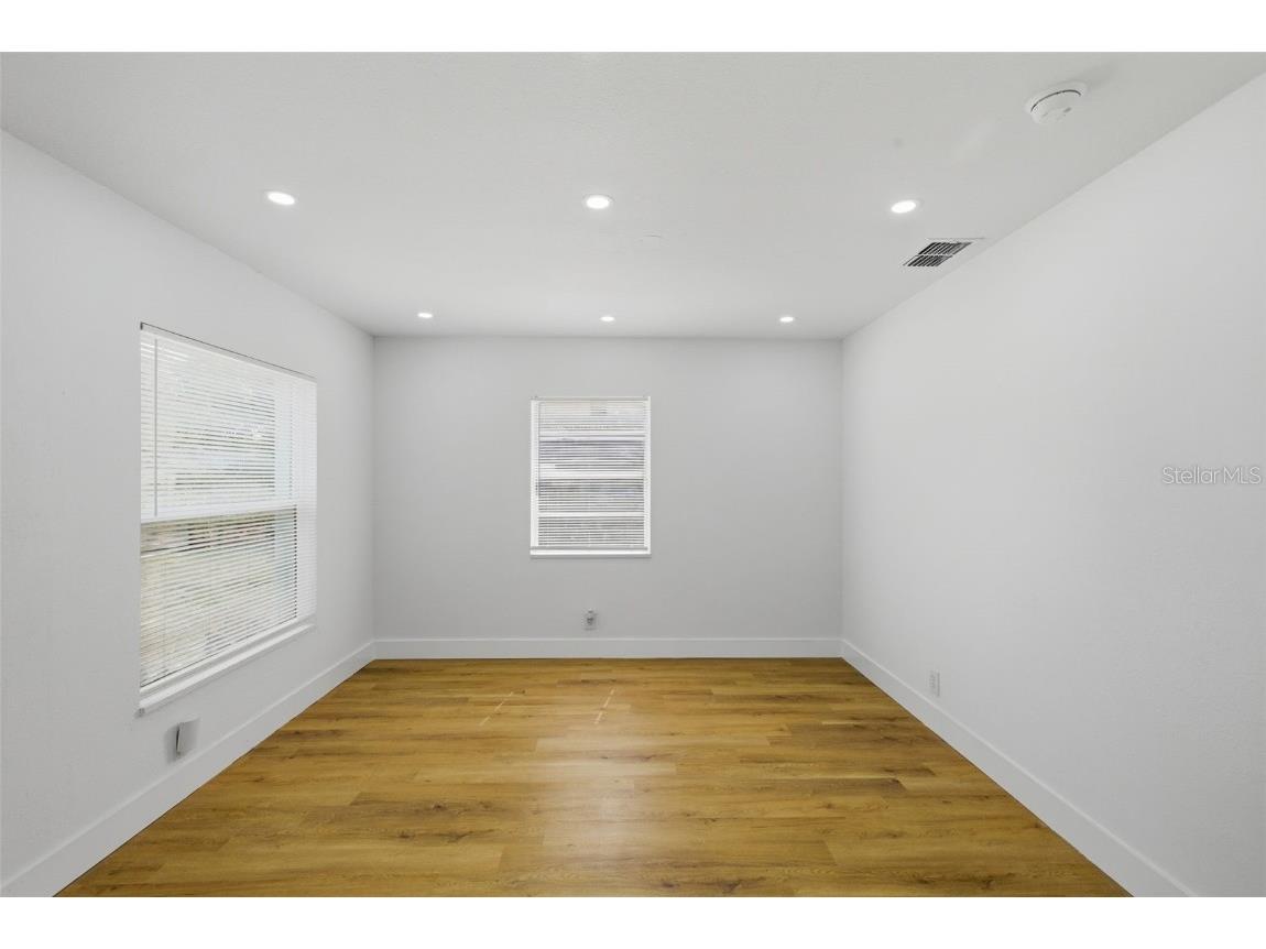 8904 Tupelo Drive Tampa FL 33637 TB8440265 image8