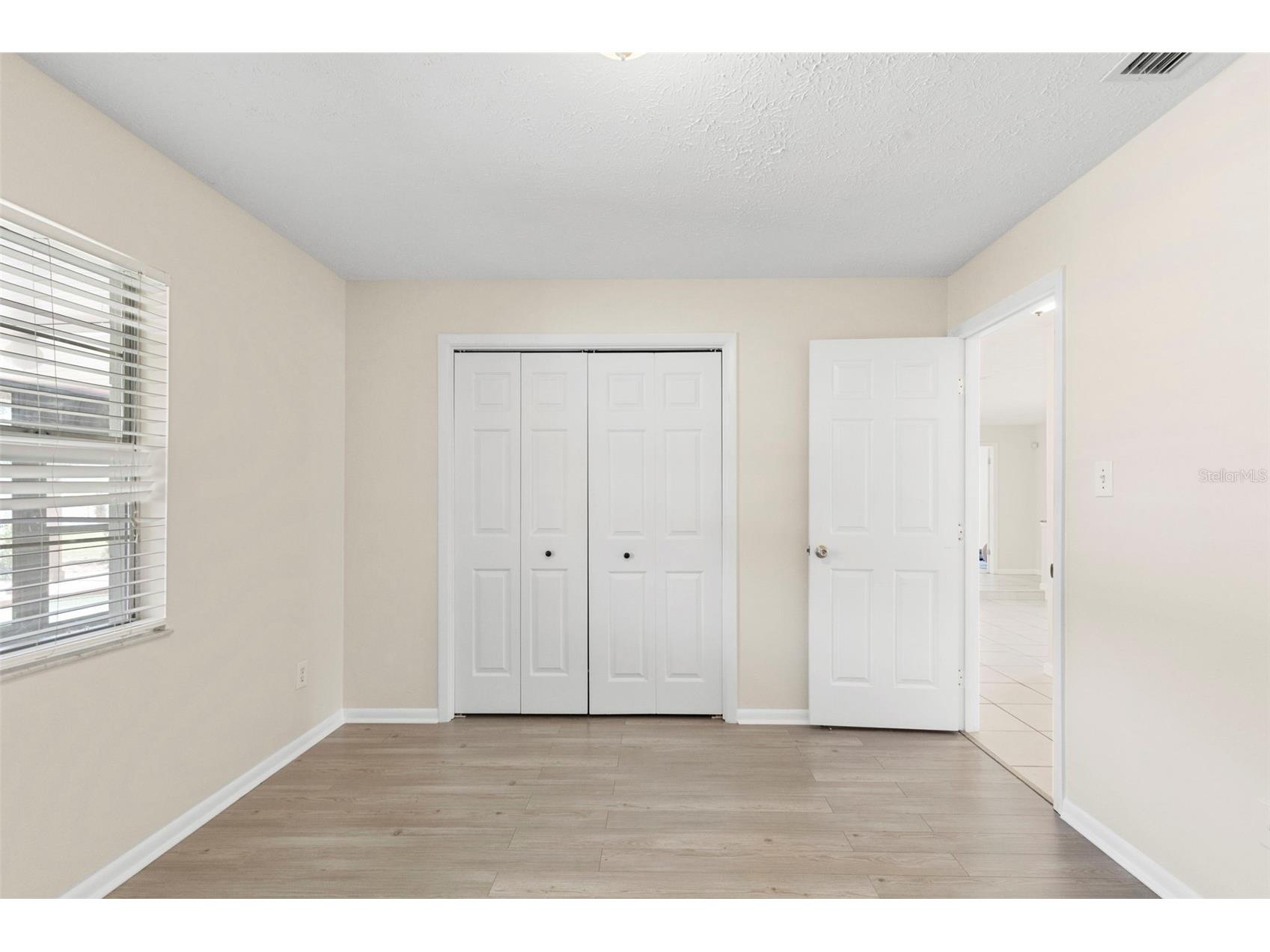 8904 W Flora Street Tampa FL 33615 TB8532318 image10