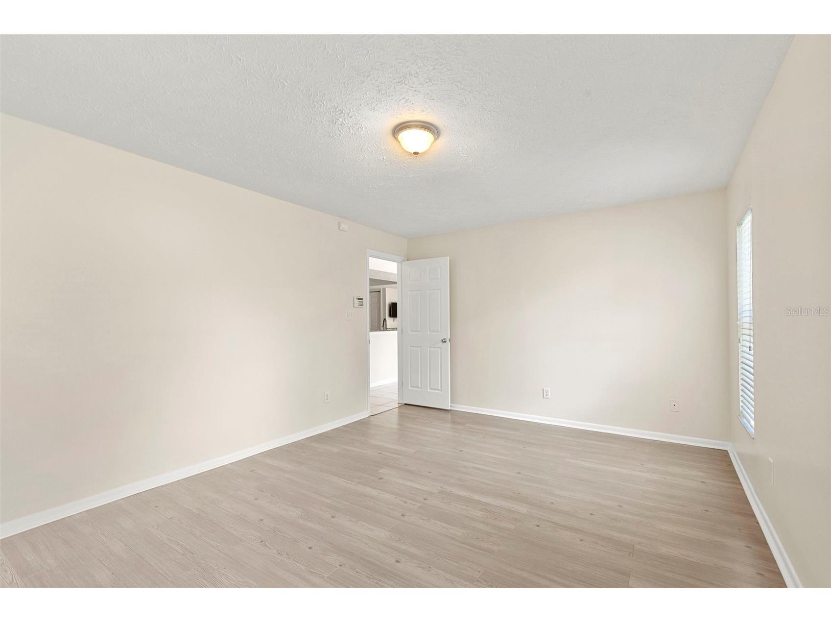 8904 W Flora Street Tampa FL 33615 TB8532318 image26