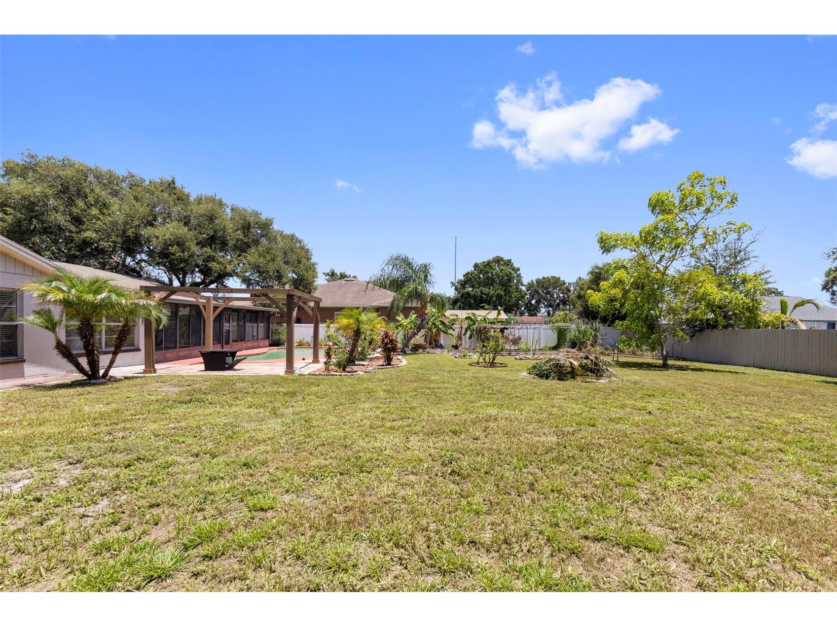 8904 W Flora Street Tampa FL 33615 TB8532318 image45