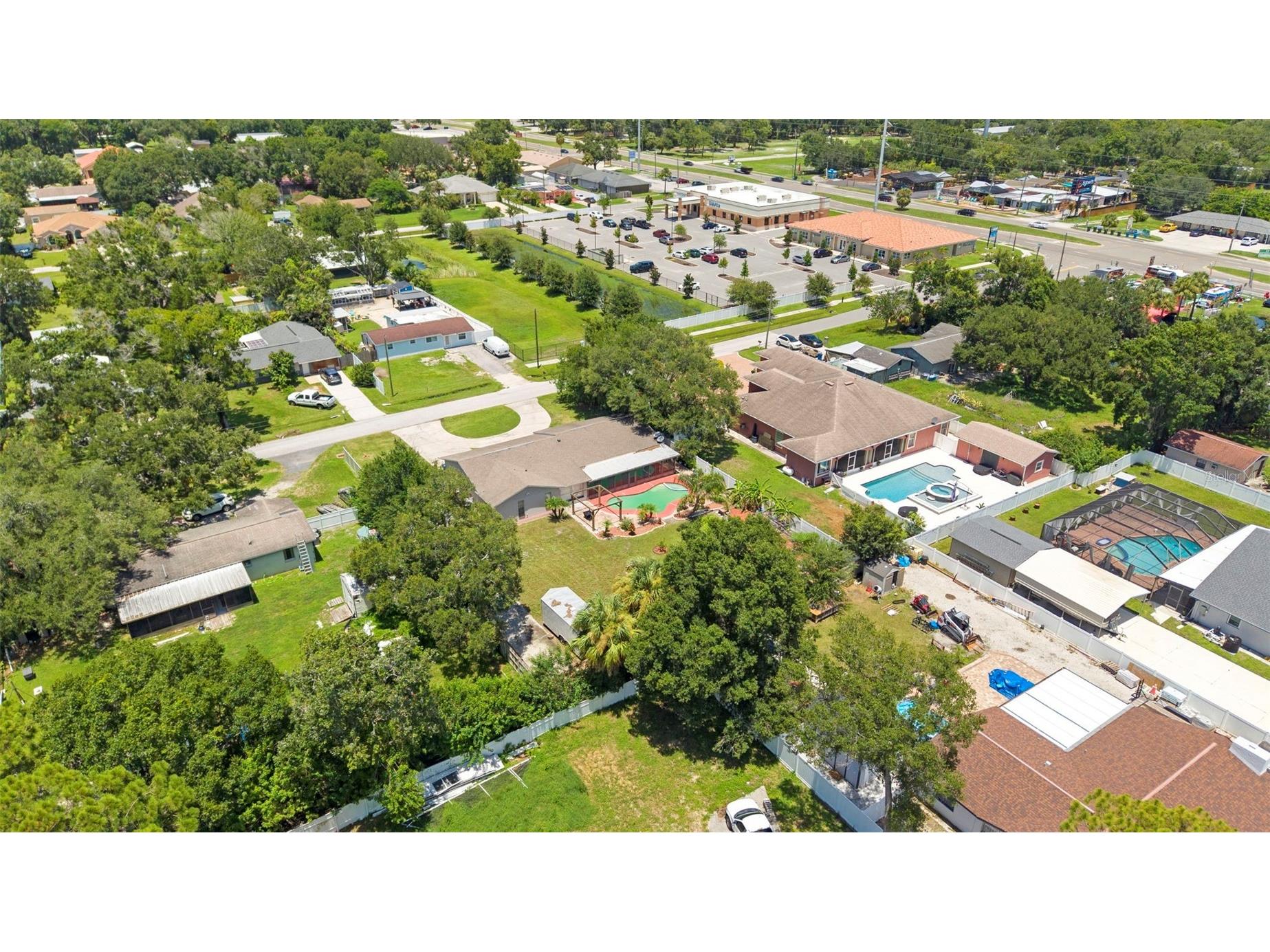 8904 W Flora Street Tampa FL 33615 TB8532318 image57