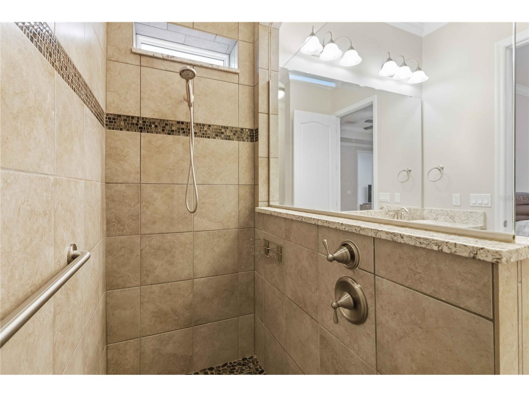 8905 Laureate Boulevard Orlando FL 32827 O6377656 image15