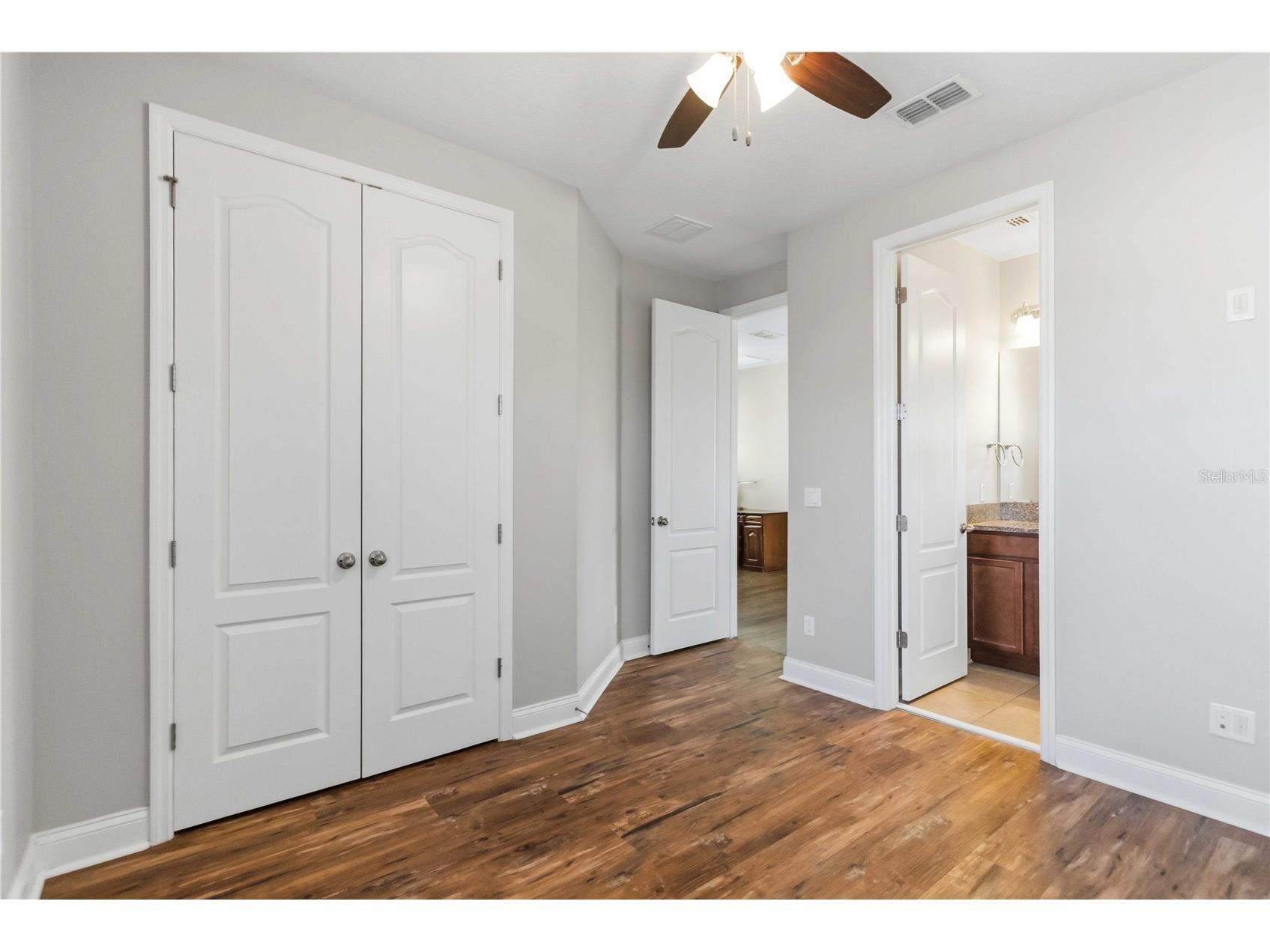 8905 Laureate Boulevard Orlando FL 32827 O6377656 image29