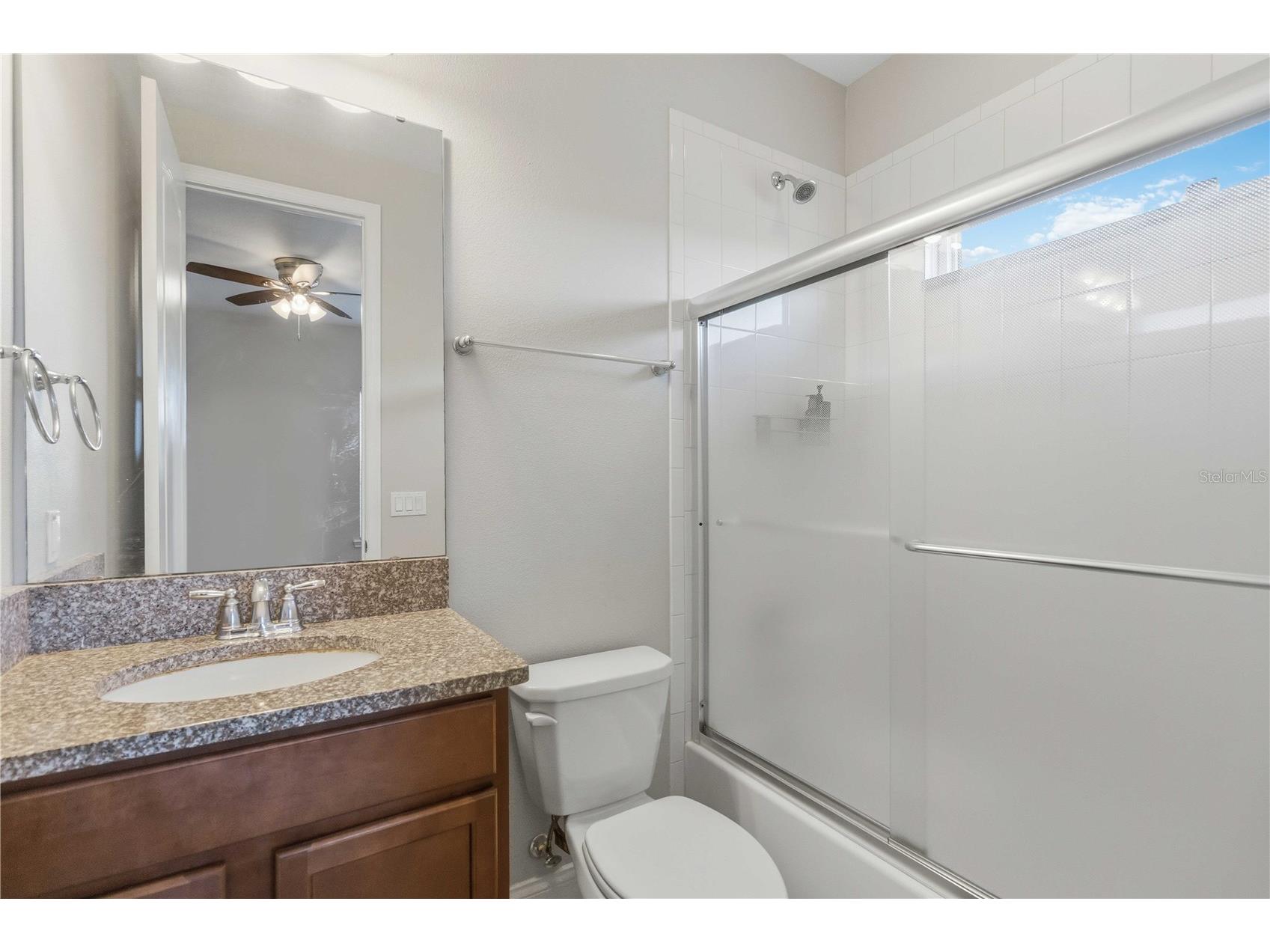 8905 Laureate Boulevard Orlando FL 32827 O6377656 image30