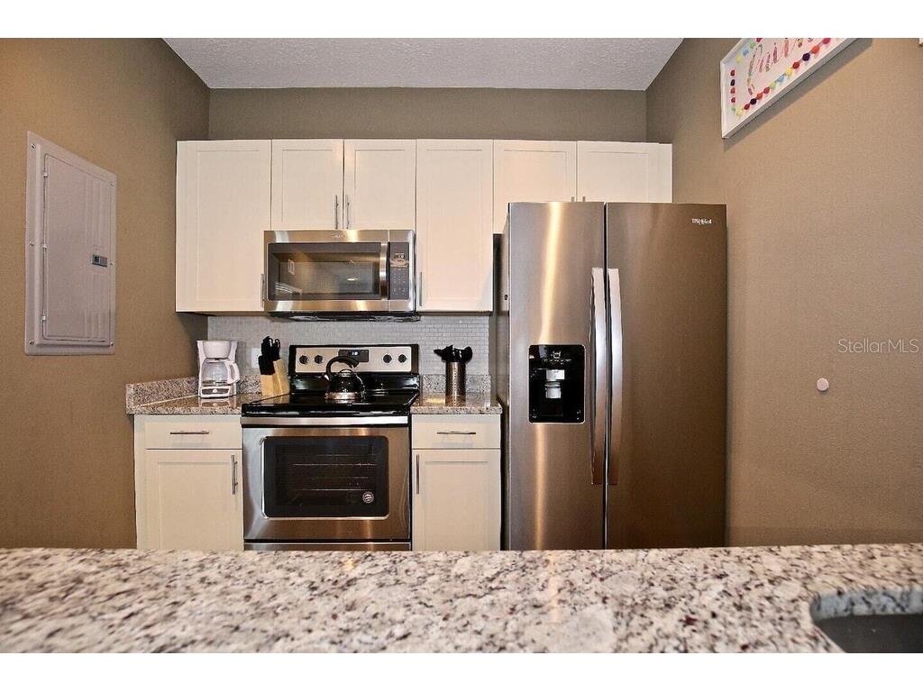 8905 Shine Drive Kissimmee FL 34747 O6339517 image12